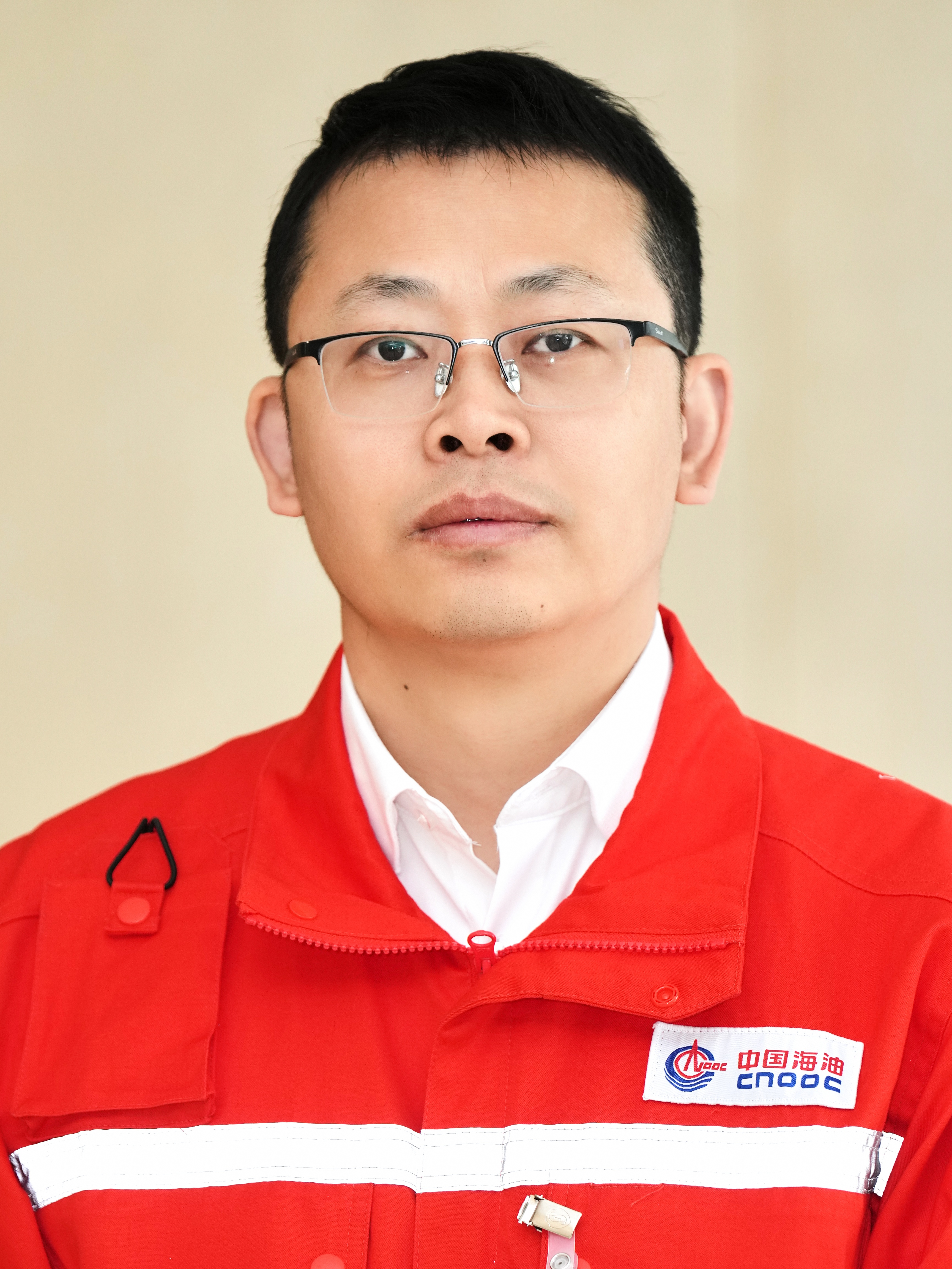雷亚飞.jpg